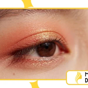 Make dourada iluminada: construindo um look radiante usando apenas produtos cremosos