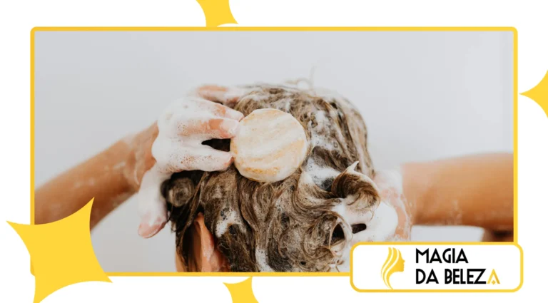 Rotina de scalp care para saúde do cabelo e menos queda