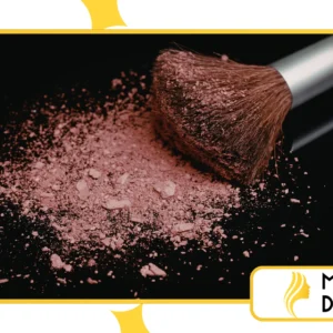 Maquiagem com blush em destaque para bochechas luminosas