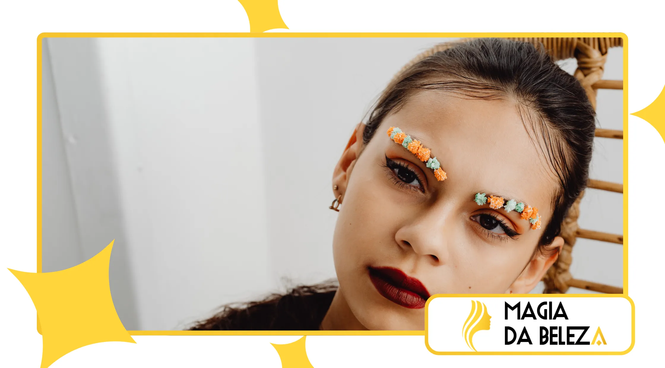 Maquiagem com futuristic metallic accents