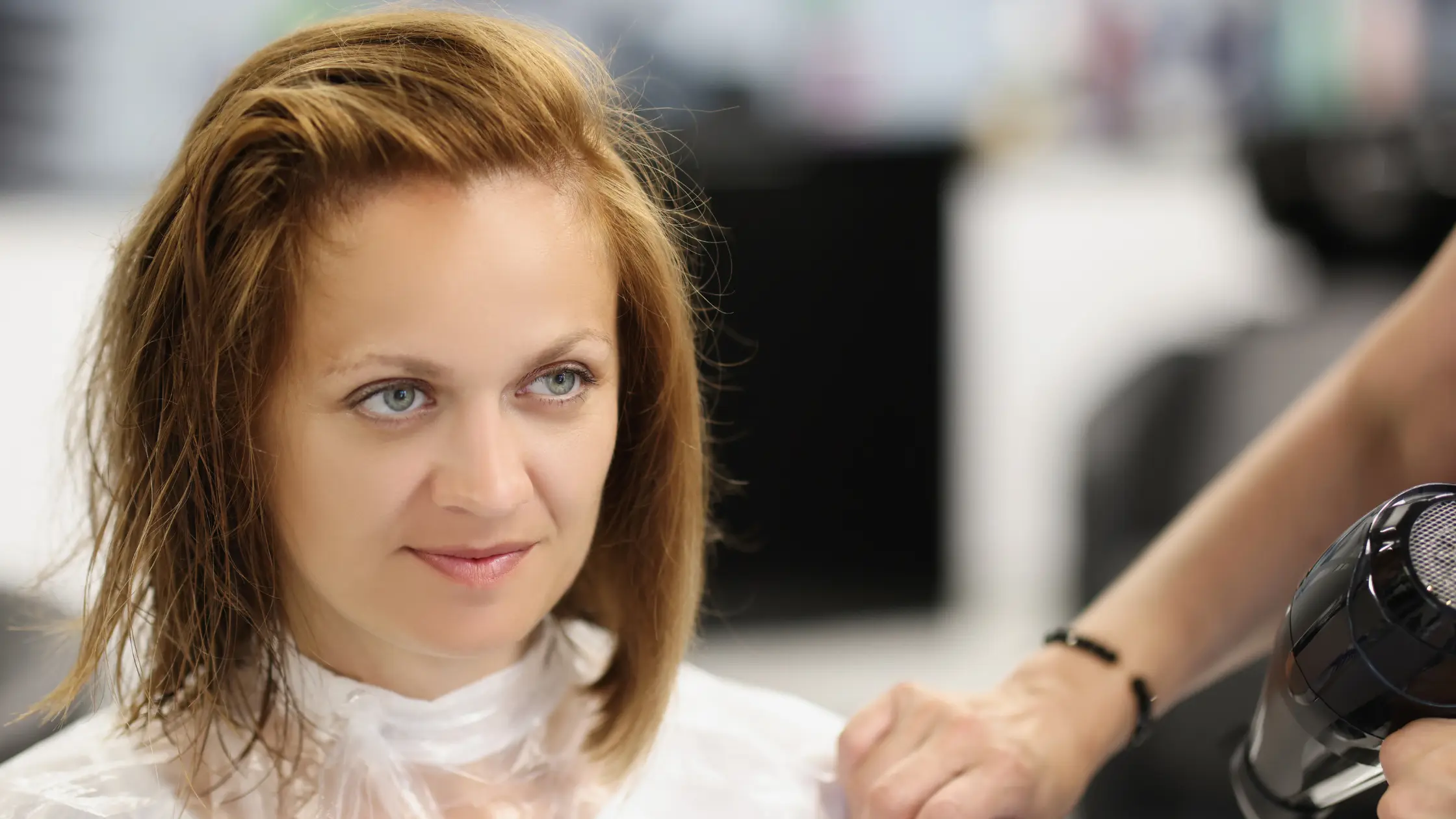 corte clavicut feminino